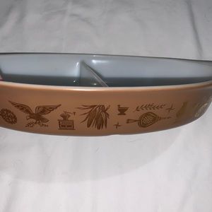 Pyrex early American